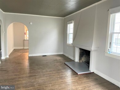 14 W Browning Rd, Collingswood, NJ 08108 - photo 2