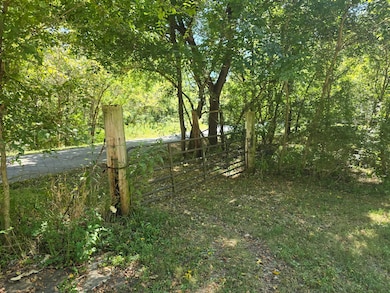 3201 Harp Pike, Frankfort, KY 40601 - photo 3