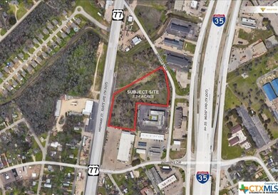 000 Hogan Ln, Waco, TX 76705 - photo 4