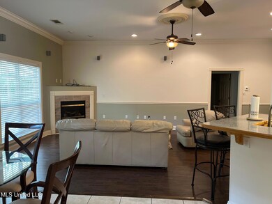 9526 Laa La Ct, Diamondhead, MS 39525 - photo 5