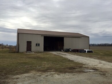 Pole barn 30x56