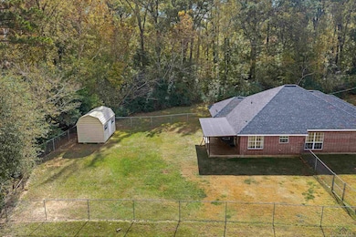 703 Russell St, Henderson, TX 75654 - photo 6