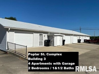 1011 W Poplar St, Harrisburg, IL 62946 - photo 5