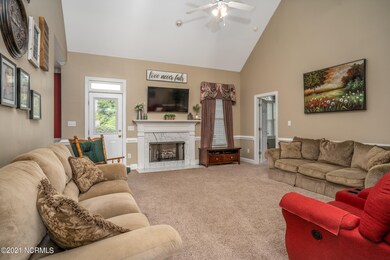 007-4515ChippenhamCourtNorth-Wilson-NC-2