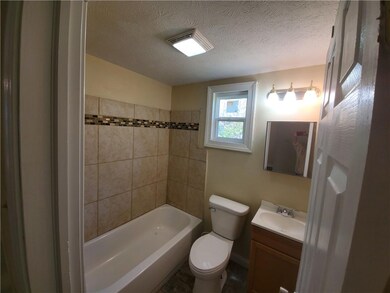 347 W 7th St, Anderson, IN 46016 - photo 7