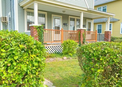 267 Fairview Ave, Chicopee, MA 01013 - photo 2