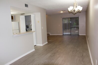 7680 Melissa Ct N, Jacksonville, FL 32210 - photo 3
