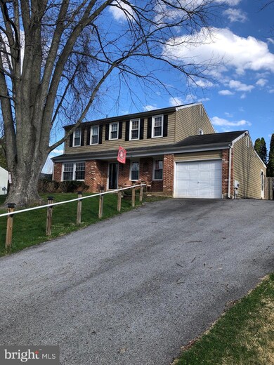 109 Brookthorpe Terrace, Broomall, PA 19008 - photo 2