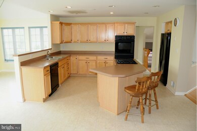 2260 Sansbury Dr, Chesapeake Beach, MD 20732 - photo 7