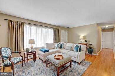 200 W 3rd St, Essington, PA 19029 - photo 2