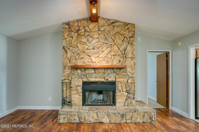 07 Family Room Fireplace