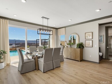 30140 Crestline Ct, Castaic, CA 91384 - photo 7