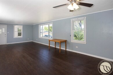 721 N Cody Ave, Hardin, MT 59034 - photo 5