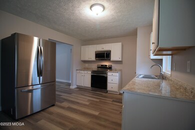 114 Springdale Dr, Warner Robins, GA 31088 - photo 4