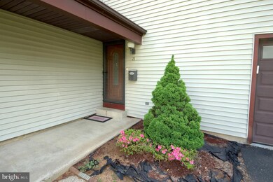 21 Overton Rd, East Windsor, NJ 08520 - photo 3