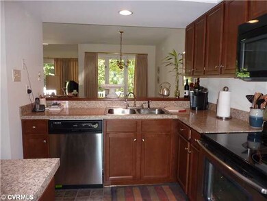 Kitchen - New kitchen cabinets and stainless steel