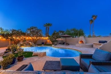 2712 E Mountain View Rd - 49