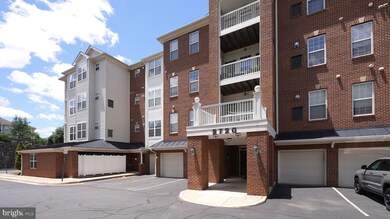 9720 Holmes Place unit 301, Manassas Park, VA 20111 - photo 2
