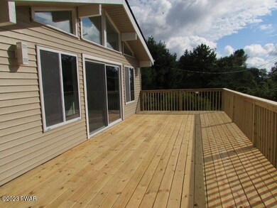 102 Overlook Ln, Hawley, PA 18428 - photo 5