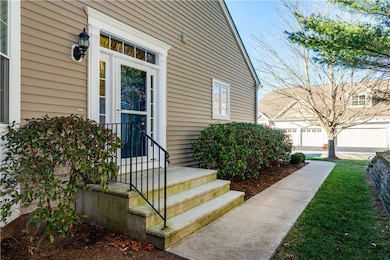 128 Camden Ct, South Kingstown, RI 02879 - photo 5