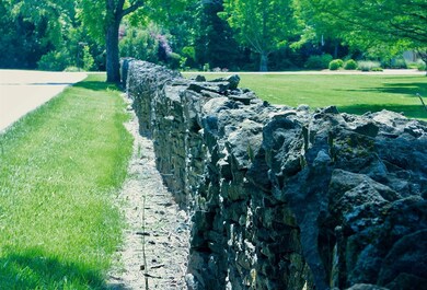 330 W Broadway St, Frankfort, KY 40601 - photo 4