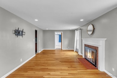 71 Gardenwood Ln, Buffalo, NY 14223 - photo 6