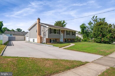 8710 Lagrange St, Lorton, VA 22079 - photo 2