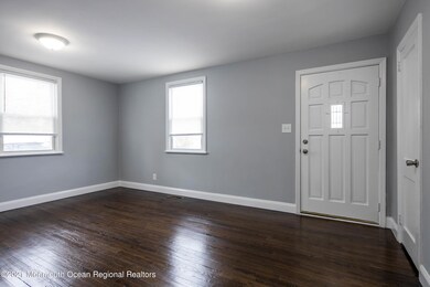 04_Living Room