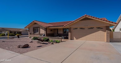 2636 S Honeysuckle Cir, Mesa, AZ 85209 - photo 2