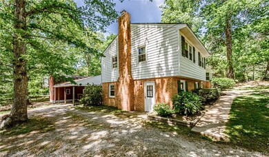 10332 Hollyberry Dr, North Chesterfield, VA 23237 - photo 5