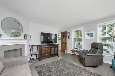 29 Lake St unit 2, Wolfeboro, NH 03894 - photo 7