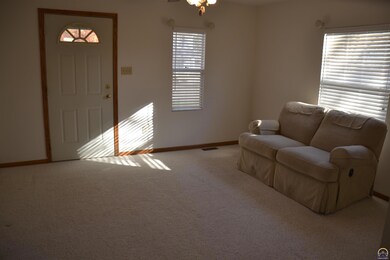 411 Elm St, Overbrook, KS 66524 - photo 7