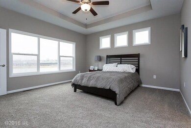 9432 Rushbrook Dr, Johnston, IA 50131 - photo 7