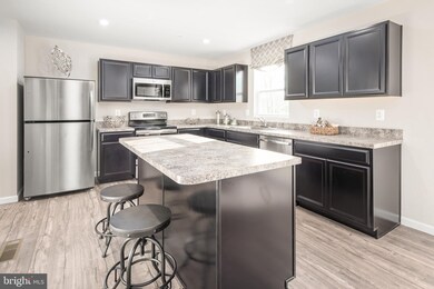 100 Shiningfield Ct, Middle River, MD 21220 - photo 3