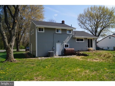 621 Darley Rd, Claymont, DE 19703 - photo 2