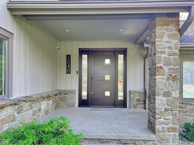 1040 Champion Ct, Columbus, IN 47201 - photo 3