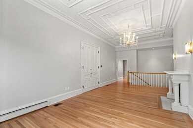 214 Commonwealth Ave unit 1, Boston, MA 02116 - photo 4