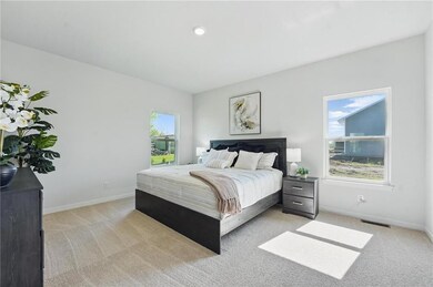 21750 S Madison St, Spring Hill, KS 66083 - photo 2