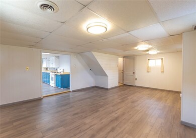 22 Cooper Ave, Homer City, PA 15748 - photo 5