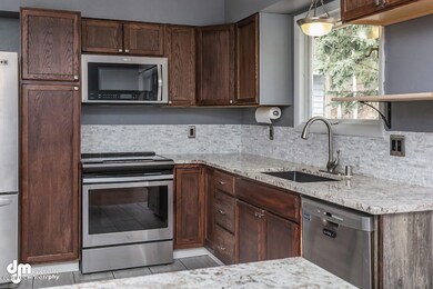 5061 Southampton Dr, Anchorage, AK 99503 - photo 6