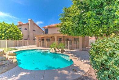 715 N Yucca St-62