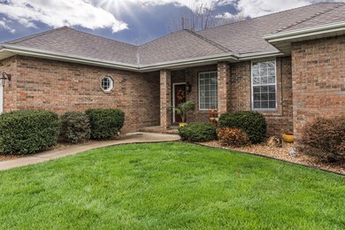 2-209MaplecrestNixa-2