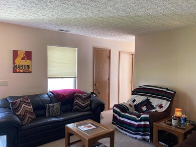 1593 Hansen Ave, Columbus, OH 43224 - photo 4