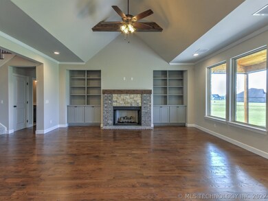 21886 E 101st Place S, Broken Arrow, OK 74014 - photo 4