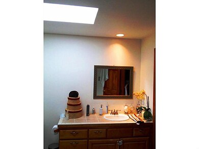 11 Andrew St, Newport, RI 02840 - photo 5