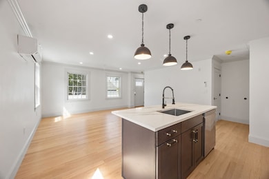 9 Swan St unit 3, Beverly, MA 01915 - photo 6