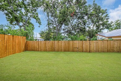 821 Enterprise St, Houston, TX 77088 - photo 7