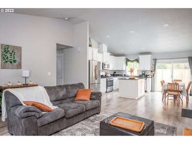 Living Room/Dining Room