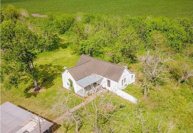 9731 Highway 36, Needville, TX 77461 - photo 2