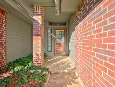 301 Bradgate Dr, Yukon, OK 73099 - photo 5